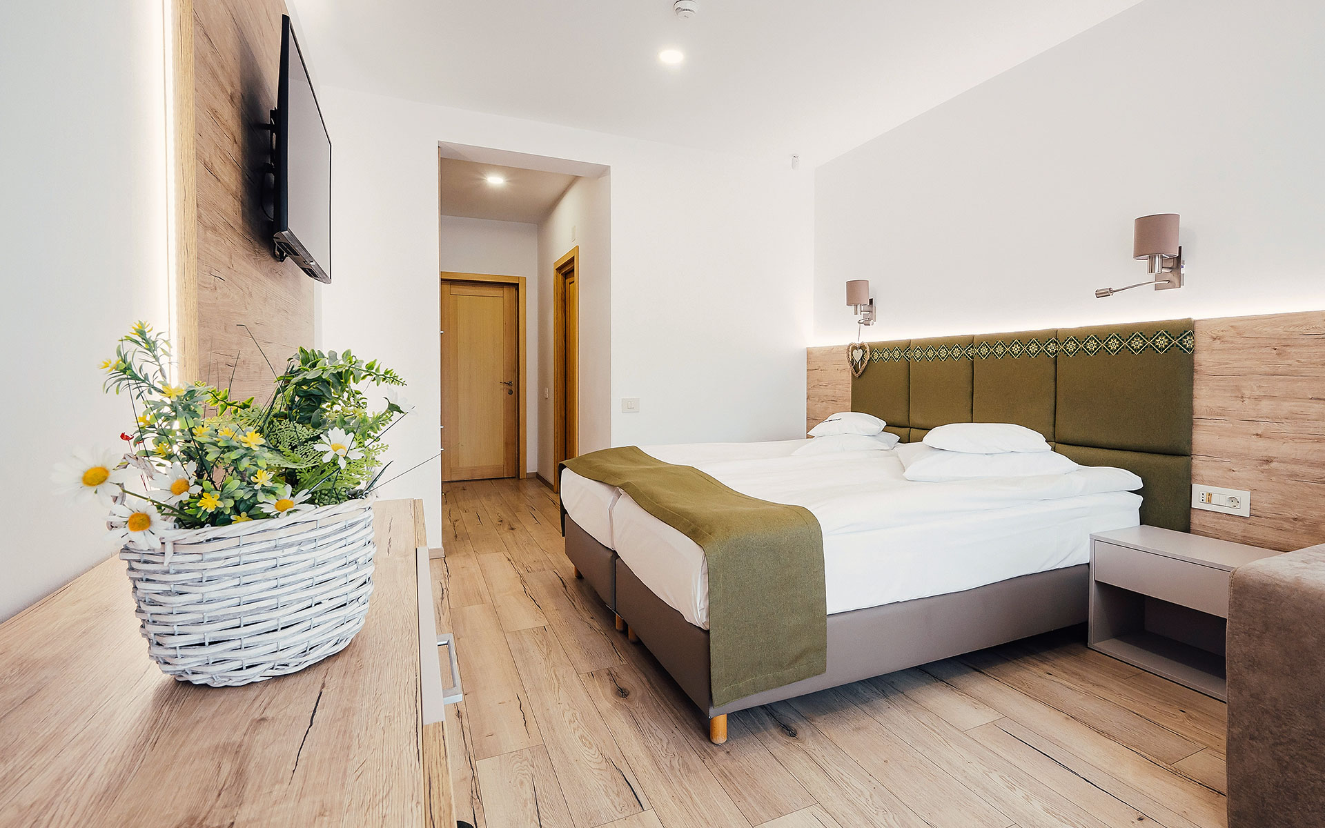 Apartament - dormitor secundar